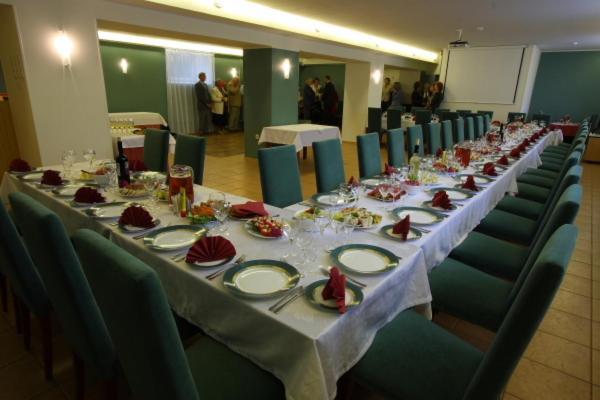 Arabella Hotel Kuressaare Buitenkant foto